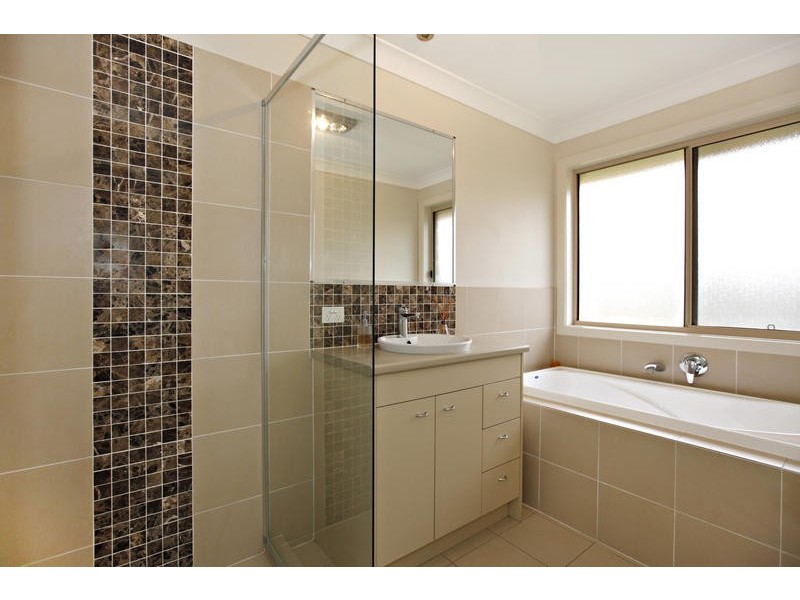 148 Boscombe Road, Brookfield QLD 4069